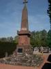 Reichshoffen:cimetière sépulture 135 soldats français et allemands
